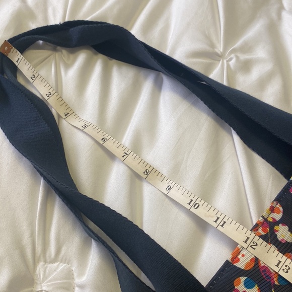 EUC Vera Bradley weekend bag - Picture 6 of 6